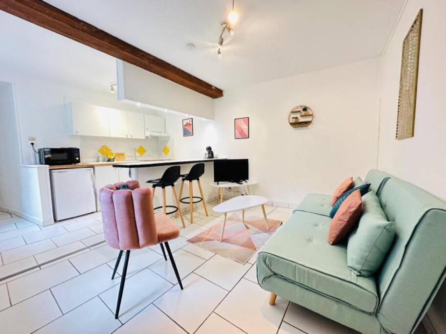 Appartement Confidentiel Laon Exteriér fotografie