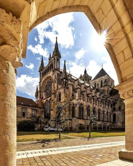 Appartement Confidentiel Laon Exteriér fotografie